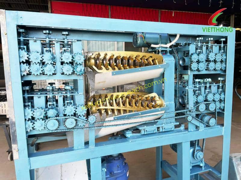 Khung sườn máy bào mía 4 cây